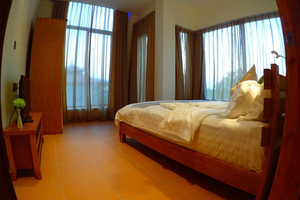 Deluxx Boutique Hotel Sihanoukville Pokoj fotografie